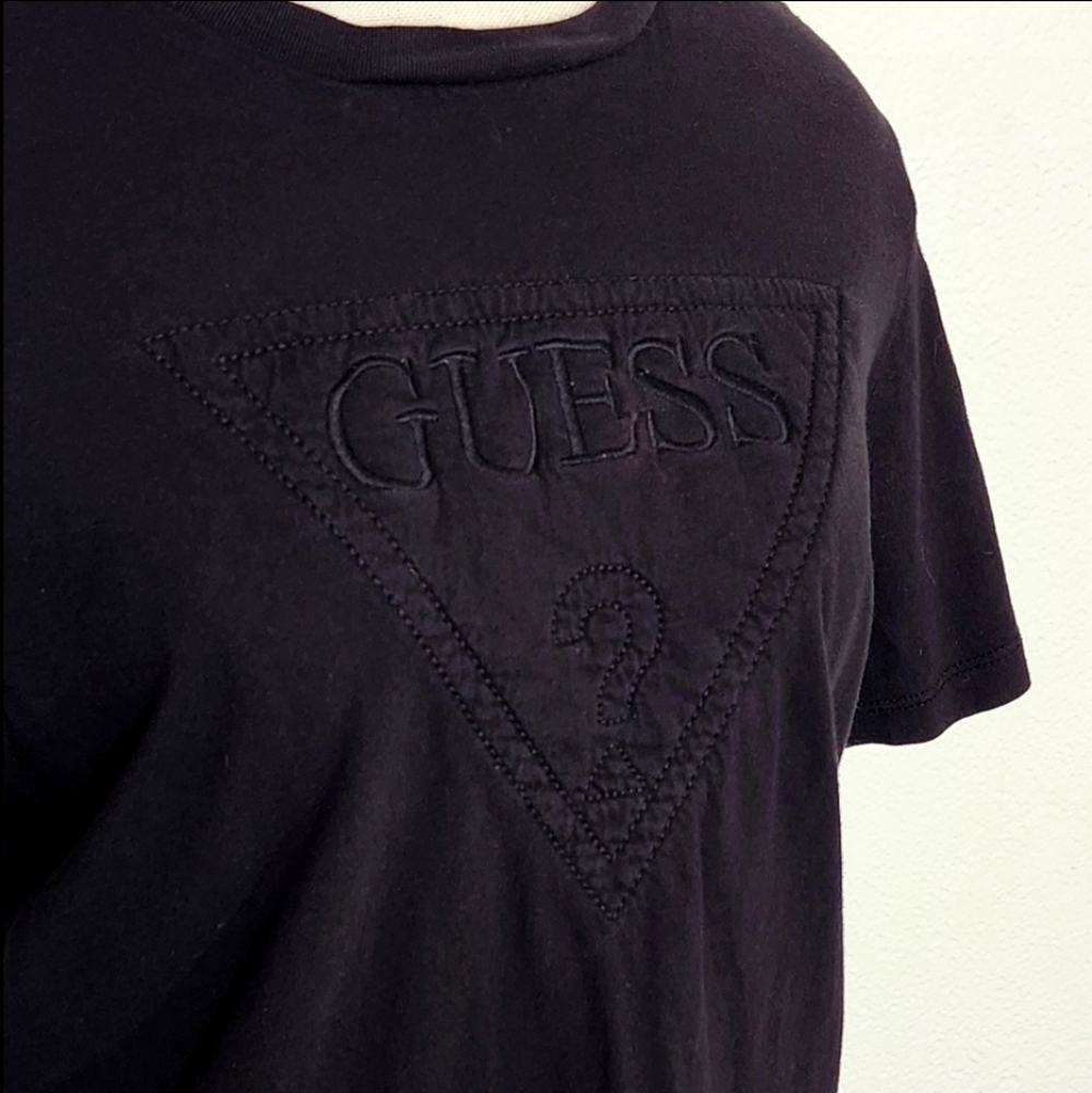 Guess T-Shirt Unisex Embossed Logo 100% Cotton Short Sleeve Vintage Black Size S - Picture 5 of 11